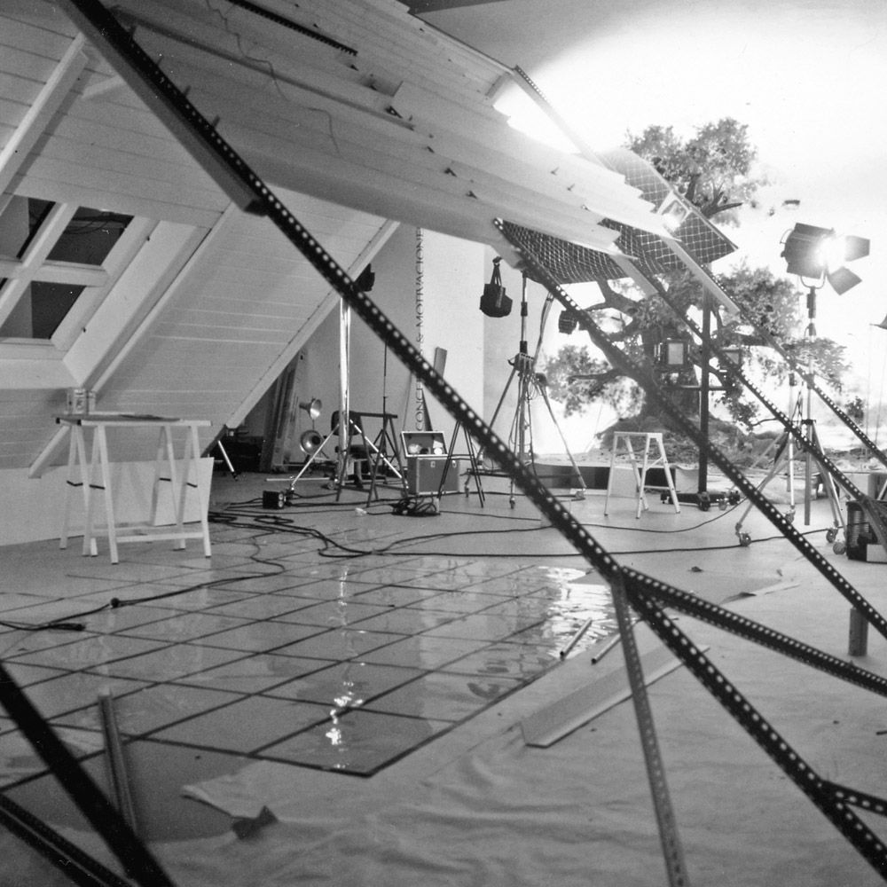 Plató con decorados en de la agencia de publicidad Conceptos & Motivaciones